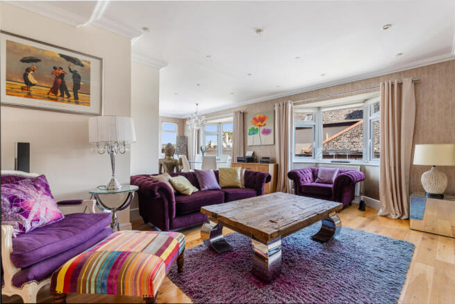 A11 - Dart View Swannaton Road - 250611