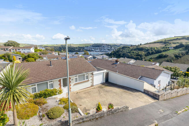 1 Main Drone 33 Churchfields, Dartmouth - 250912