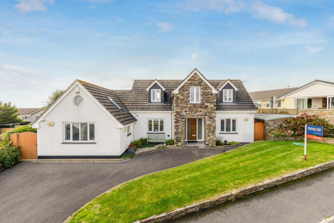 1 Use edited 25 Start Bay Park Strete - 250919