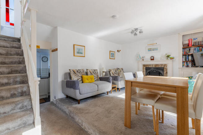 16 Stairs To Kitchen Dart Cottage Manor Street Dit