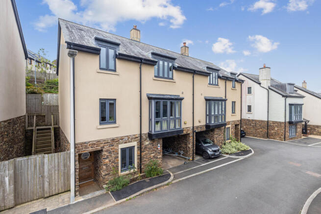 A02 - 5 Orchard Drive, Salcombe - 250530