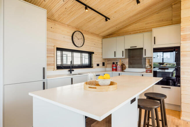 The Soar, Salcombe (The Bolberry, 50ft x 18ft, 900