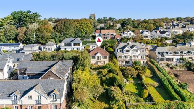 Spinnaker Garden with Pin