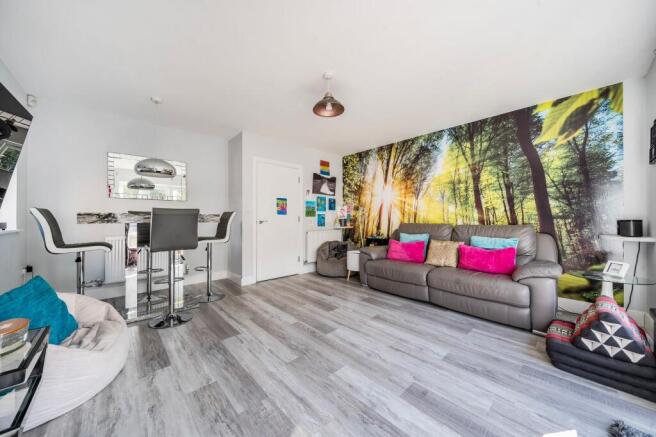 Sitting / Dining Room