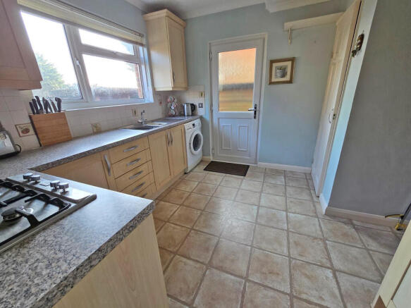 Kitchen (3)