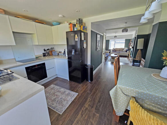 KITCHEN AREA 3