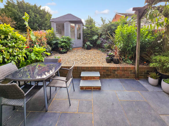 Garden (2)