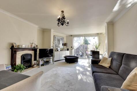 Upton Close, Henley-On-Thames