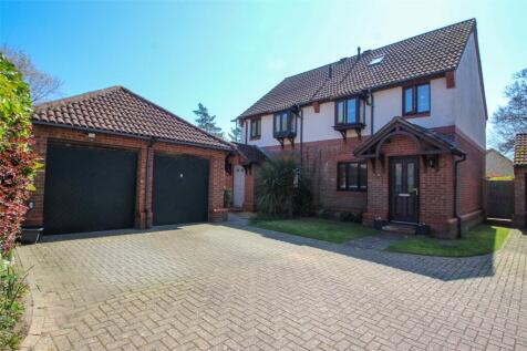 Barton Drive, Hamble, Southampton, Hampshire, SO31