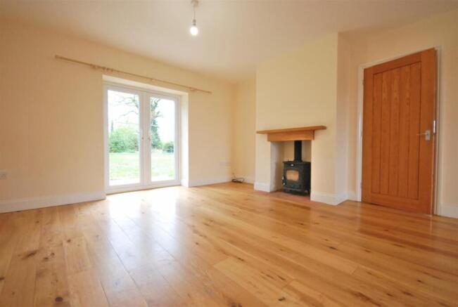 Sitting Room.JPG