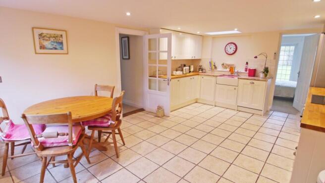 Kitchen/Dining Room