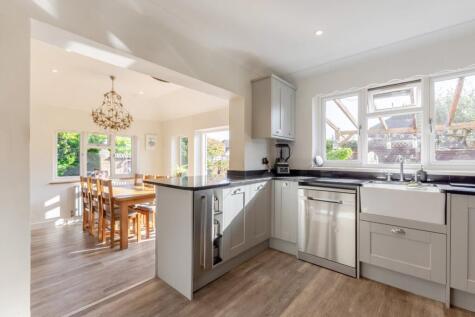 Halfway Street, Sidcup, DA15