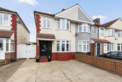 Sherwood Park Avenue, Sidcup, DA15
