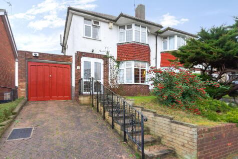 Woodview Road, Swanley, BR8