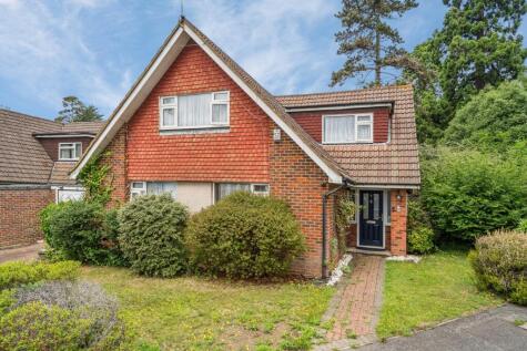 Sequoia Park, Hatch End, Pinner HA5