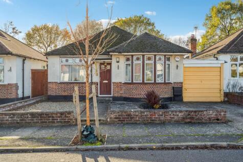 Woodford Crescent, Pinner, HA5
