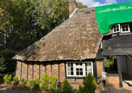 Toat Cottage, Toat Lane, Pulborough, West Sussex, RH20 1BZ