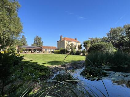 Hayes Farm, Brandywharf Road, Waddingham, Lincolnshire, DN21