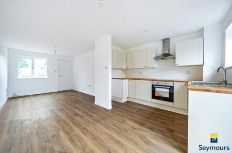 New Road, Chilworth, Guildford, Surrey, GU4