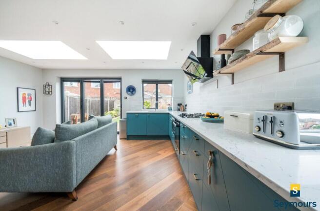 Kitchen/Dining