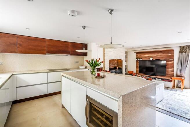 Contemporary Kitchen