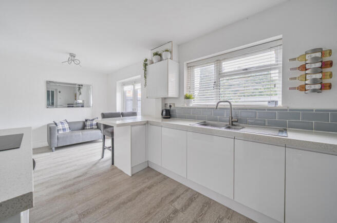 Kitchen / Dining Roo