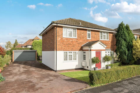 Ferndown Close, Guildford, Surrey, GU1