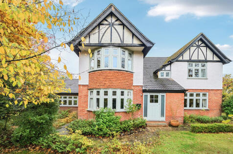 Orchard Road, Shalford, Guildford, Surrey, GU4