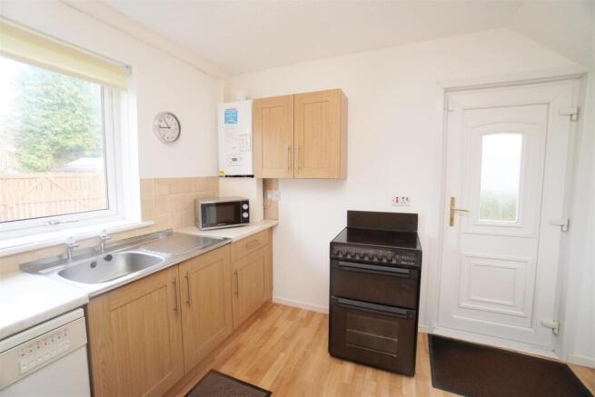 kitchen1.jpg