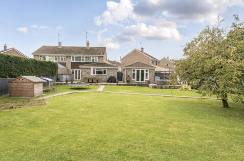 Manor Gardens, Warminster, BA12