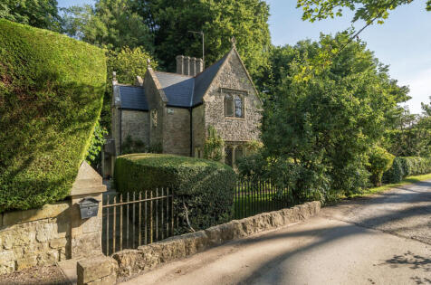 Murtry, Orchardleigh,  Frome, BA11