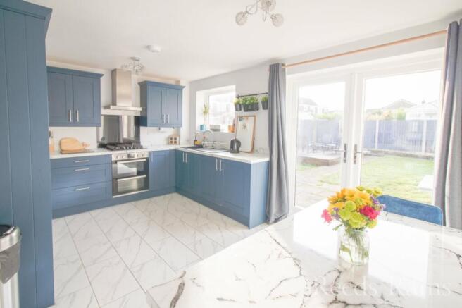 Kitchen/Dining