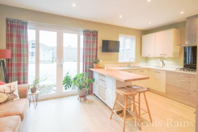 Kitchen/Dining
