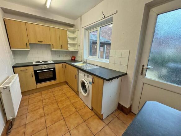 Cegin/  KITCHEN