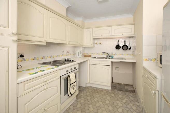 Photo 3