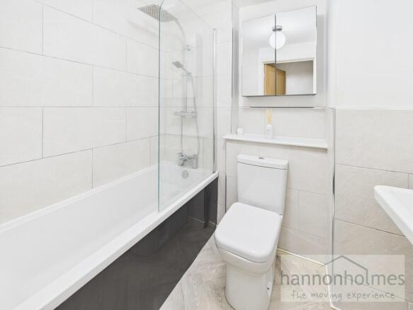 CAM05283G0-PR0116...