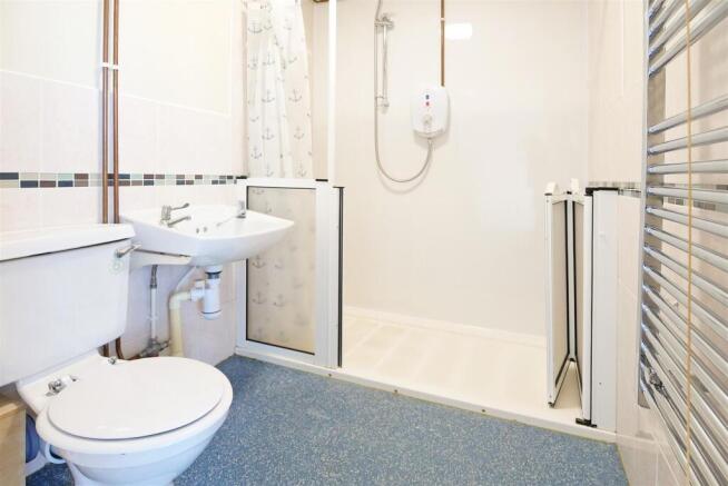Shower Room.jpg