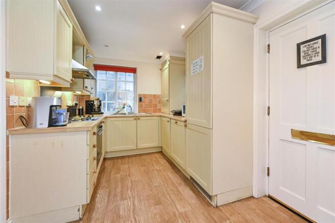 Kitchen.jpg