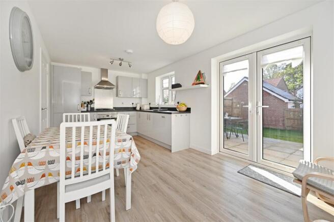 Kitchen/Dining Room