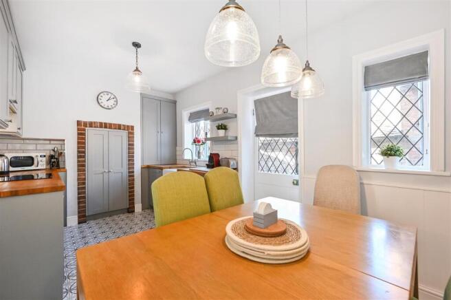 Kitchen/Dining Room