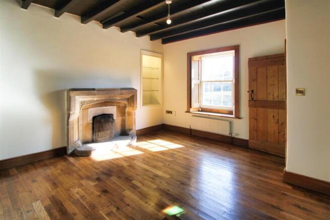 Living Room.jpg