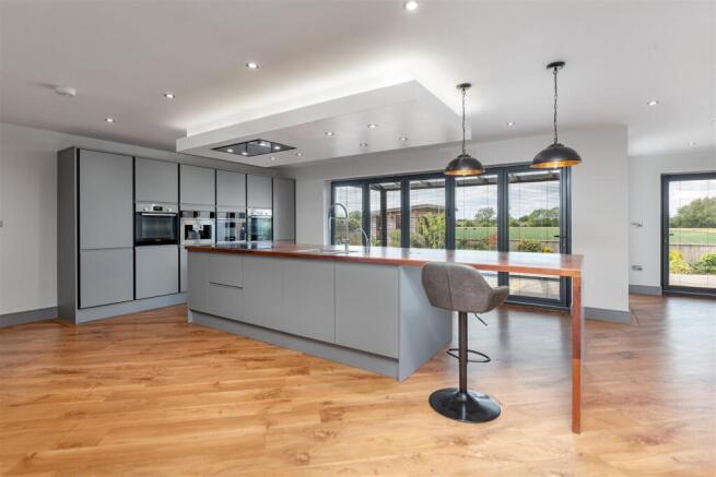 Kitchen Breakfast Room