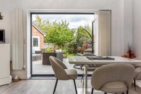 Navigation Drive, Yapton