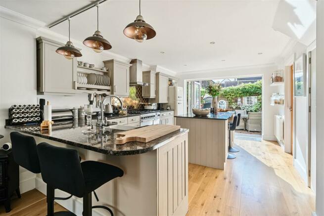 Kitchen/Breakfast Room