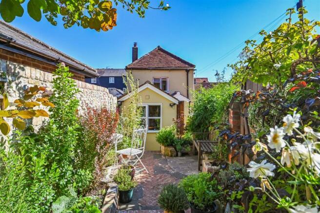 Courtyard Garden