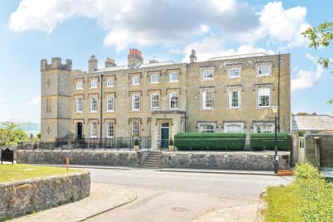 Tower House Gardens, Arundel