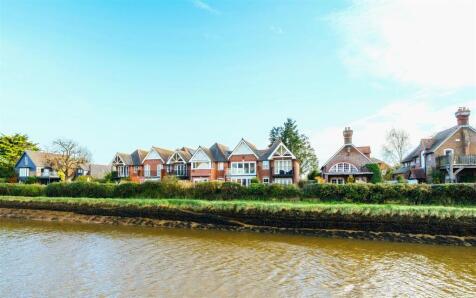 Fitzalan Road, Arundel