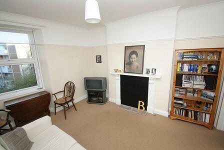 8 BELLVUE CRES FFF 0