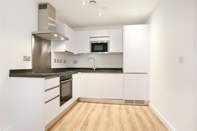 kitchen 2.jpg