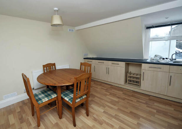 F4 42 The Mall Kitch